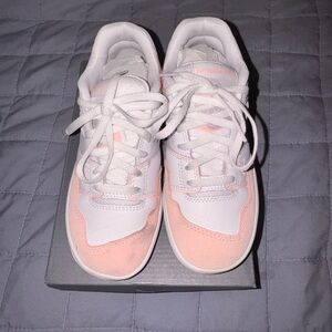 New Balance 550 White Pink Sneakers